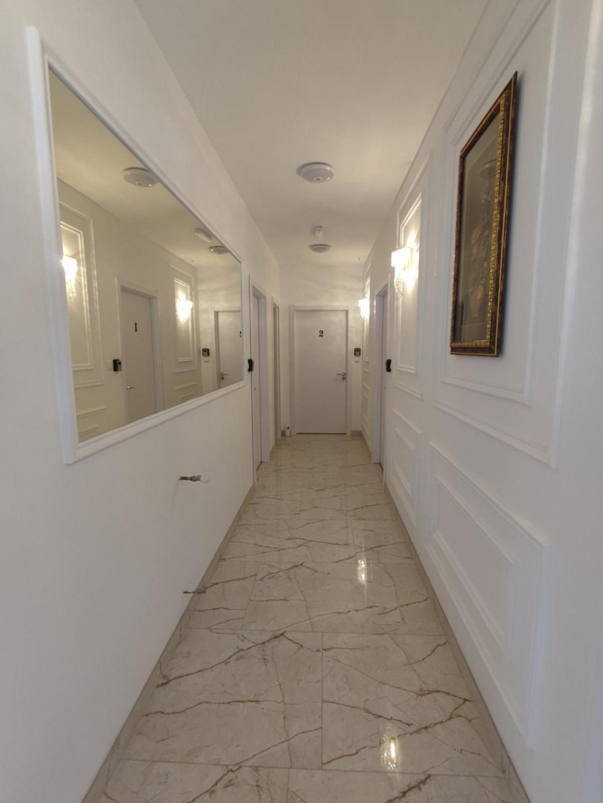 Apartmani Happy House Surčin Exteriér fotografie