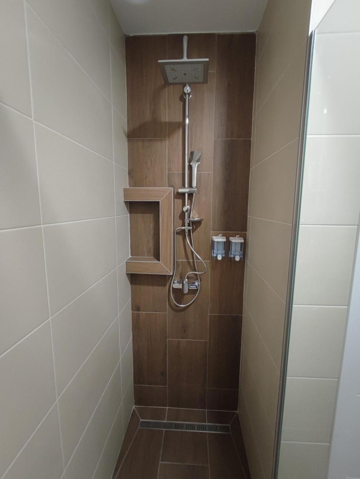 Apartmani Happy House Surčin Exteriér fotografie