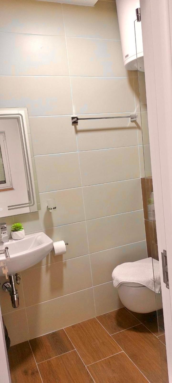 Apartmani Happy House Surčin Exteriér fotografie